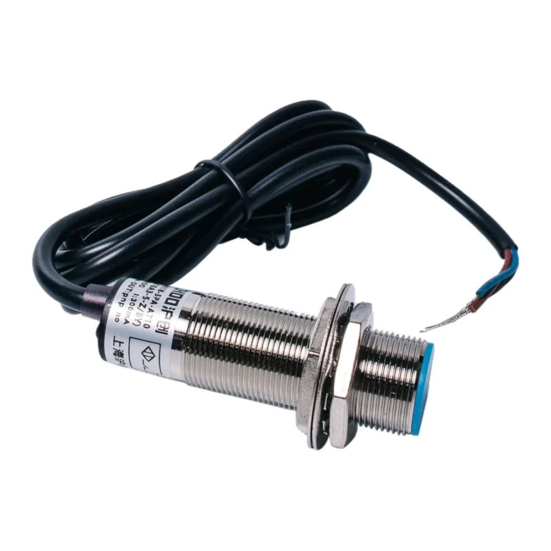 Индуктивный бесконтактный датчик LJ18A3-5-Z/BY вид сбоку Индуктивный бесконтактный датчик LJ18A3-5-Z/BY вид сбоку